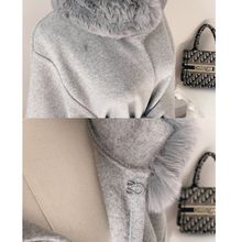 Load image into Gallery viewer, Fur Cape Poncho