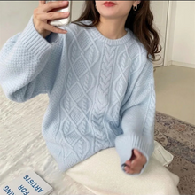 Load image into Gallery viewer, Roundneck Cable Knit Sweater