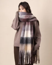 Load image into Gallery viewer, Plaid Tassel Scarf