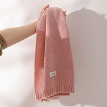 Load image into Gallery viewer, Long Knitted Scarf