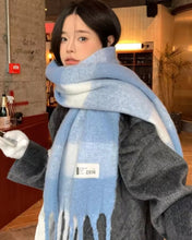 Load image into Gallery viewer, Plaid Tassel Scarf