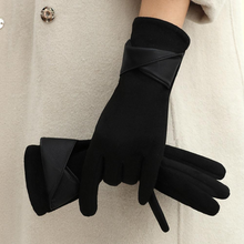 Load image into Gallery viewer, Classic Suede Gloves