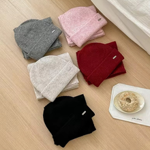 Load image into Gallery viewer, Beanie, Scarf & Gloves Set
