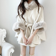 Load image into Gallery viewer, Fur Cape Poncho