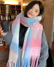 Load image into Gallery viewer, Plaid Tassel Scarf