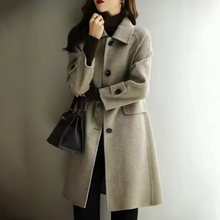 Load image into Gallery viewer, Wool Raglan Coat