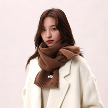 Load image into Gallery viewer, Long Knitted Scarf
