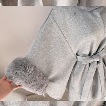 Load image into Gallery viewer, Fur Cape Poncho