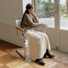 Load image into Gallery viewer, Pleated Knit Skirt