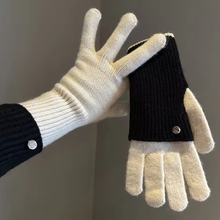 Load image into Gallery viewer, Two-tone Knit Gloves