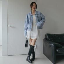 Load image into Gallery viewer, Semi-Oversized Denim Jacket
