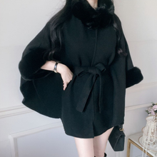 Load image into Gallery viewer, Fur Cape Poncho