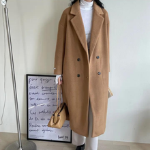 Load image into Gallery viewer, Relaxed Wool Coat
