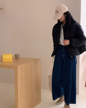 Load image into Gallery viewer, Semi-Cropped Puffer Jacket