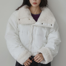 Load image into Gallery viewer, Reversible Cropped Puffer