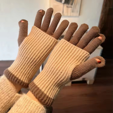 Load image into Gallery viewer, Two-tone Knit Gloves