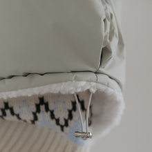 Load image into Gallery viewer, Reversible Cropped Puffer