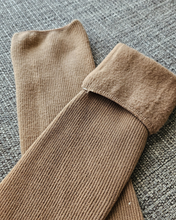 Load image into Gallery viewer, Ribbed Thermal Socks