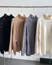 Load image into Gallery viewer, Oversized Full Zip Sweater