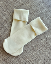 Load image into Gallery viewer, Ribbed Thermal Socks