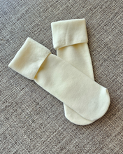 Load image into Gallery viewer, Ribbed Thermal Socks