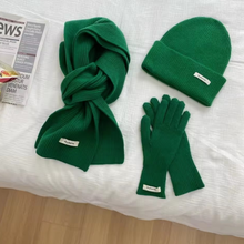 Load image into Gallery viewer, Knit Set (Beanie, Scarf & Gloves)