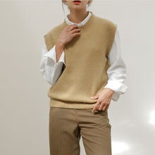 Load image into Gallery viewer, Knit Vest - Roundneck
