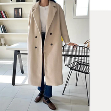 Load image into Gallery viewer, Relaxed Wool Coat