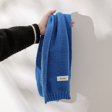 Load image into Gallery viewer, Long Knitted Scarf