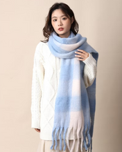 Load image into Gallery viewer, Plaid Tassel Scarf