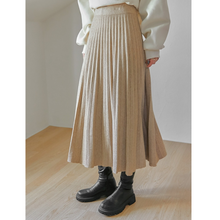Load image into Gallery viewer, Pleated Knit Skirt