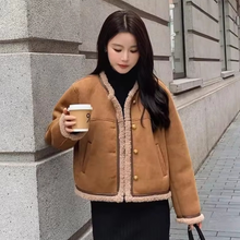 Load image into Gallery viewer, Brown Suede Sherpa-Lined Jacket
