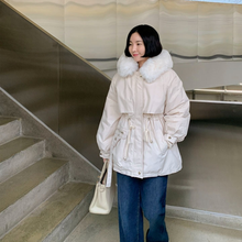 Load image into Gallery viewer, Short Parka Jacket
