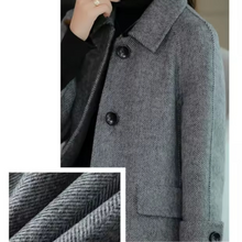 Load image into Gallery viewer, Wool Raglan Coat
