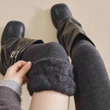 Load image into Gallery viewer, Fleece High Socks
