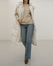 Load image into Gallery viewer, Long Bubble Vest
