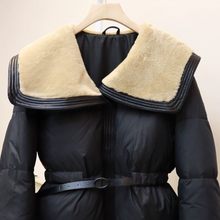 Load image into Gallery viewer, Wide Collar Puffer Jacket
