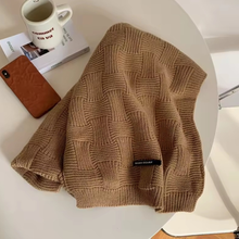 Load image into Gallery viewer, Long Knitted Scarf - Weave Pattern
