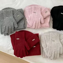 Load image into Gallery viewer, Beanie, Scarf &amp; Gloves Set
