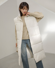 Load image into Gallery viewer, Long Bubble Vest
