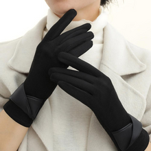 Load image into Gallery viewer, Classic Suede Gloves
