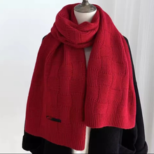 Load image into Gallery viewer, Long Knitted Scarf - Weave Pattern
