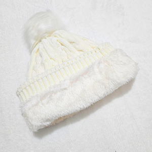 Pompom Fleece Beanie