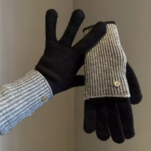 Load image into Gallery viewer, Two-tone Knit Gloves
