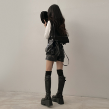 Load image into Gallery viewer, Suede Vest
