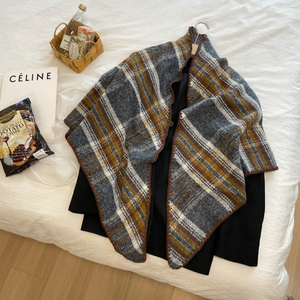 Triangle Plaid Scarf