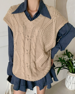 Oversized Knit Vest
