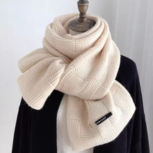 Load image into Gallery viewer, Long Knitted Scarf - Weave Pattern
