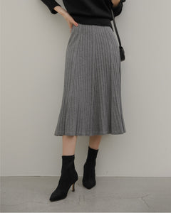 Flowy Knit Skirt