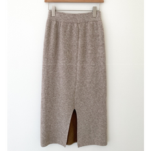 Load image into Gallery viewer, Fleece Knit Skirt
